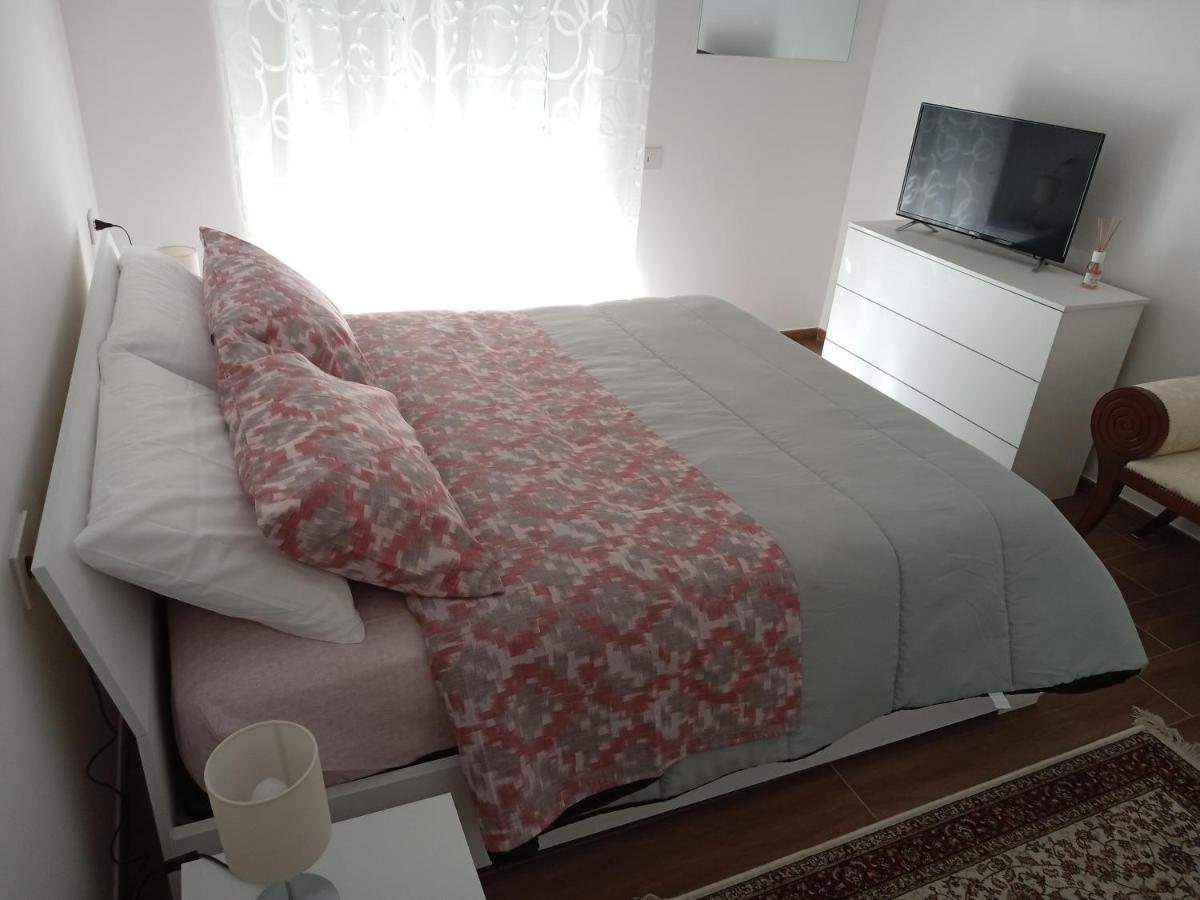 Dolce Casa Bed & Breakfast San Giovanni Teatino Exterior photo